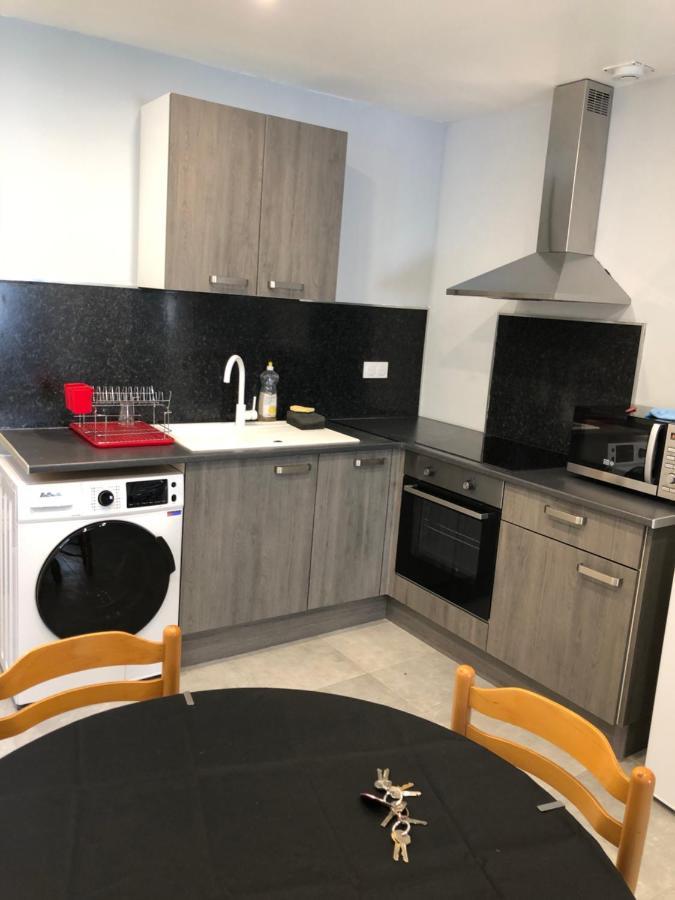 Appartement En Centre Ville Hyeres Exterior photo